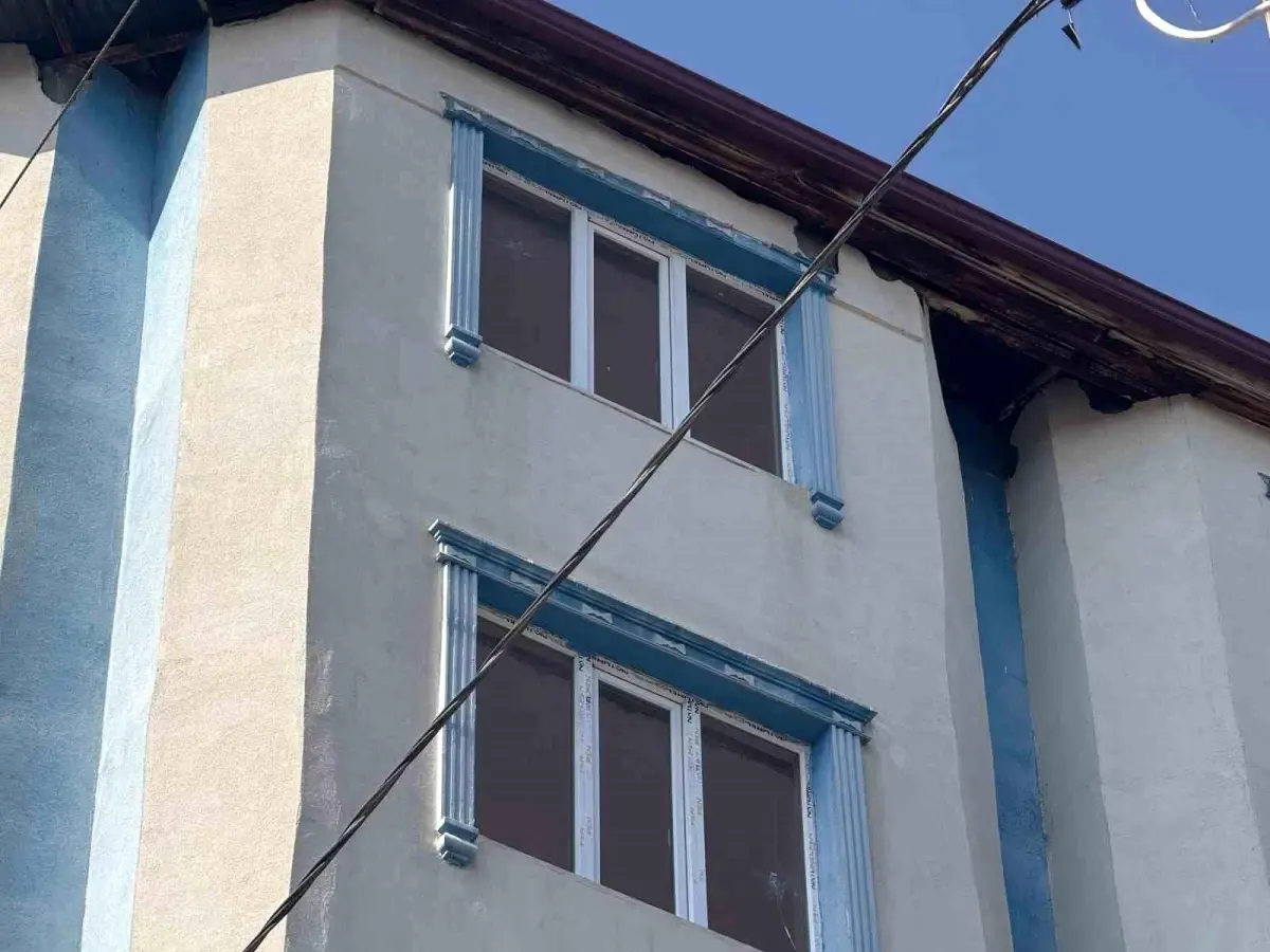 igdirda binaya ates acildi uyXRdFr4.jpg